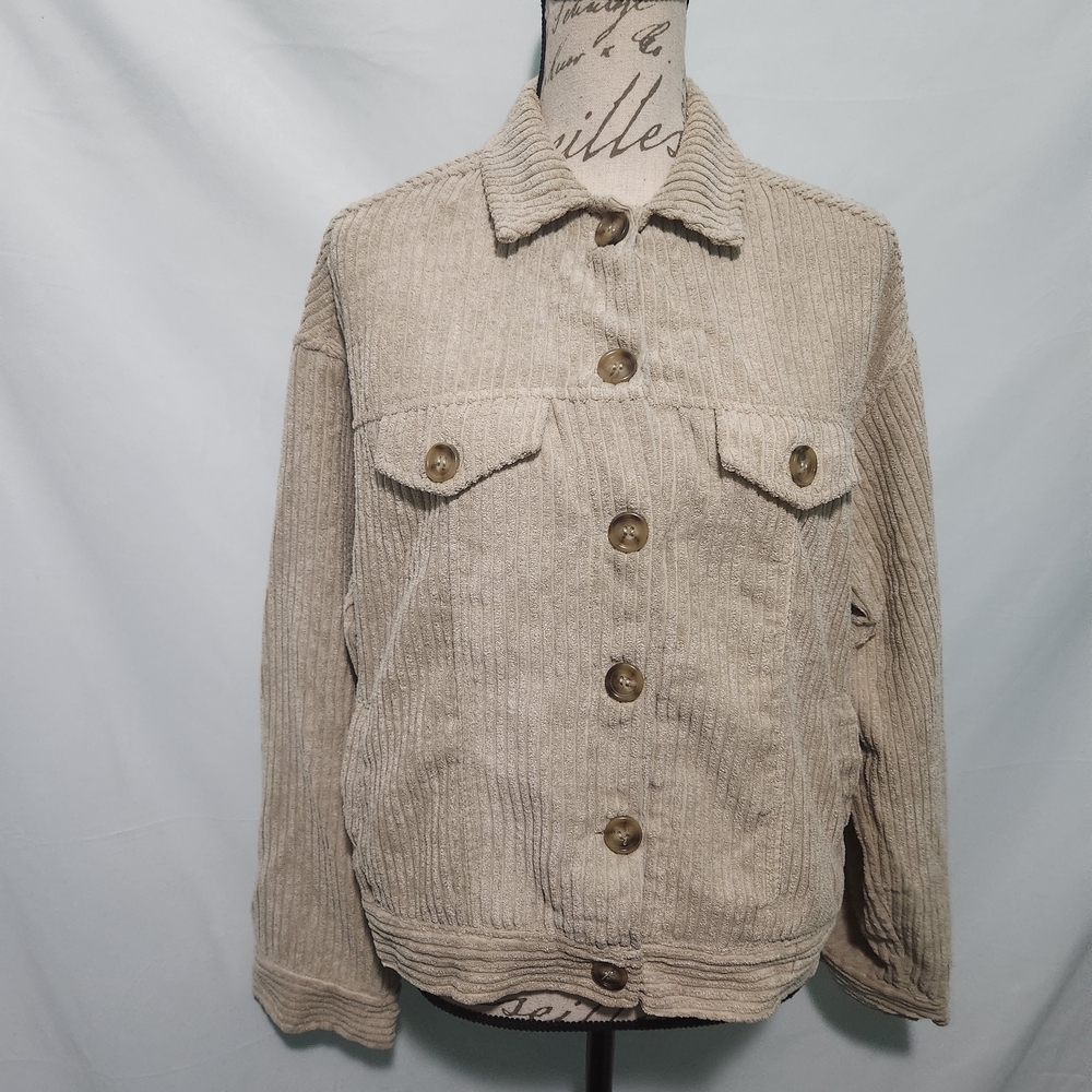HYFVE Beige Corduroy Jacket W Pockets. Size Small. Western. Boyfriend. Country